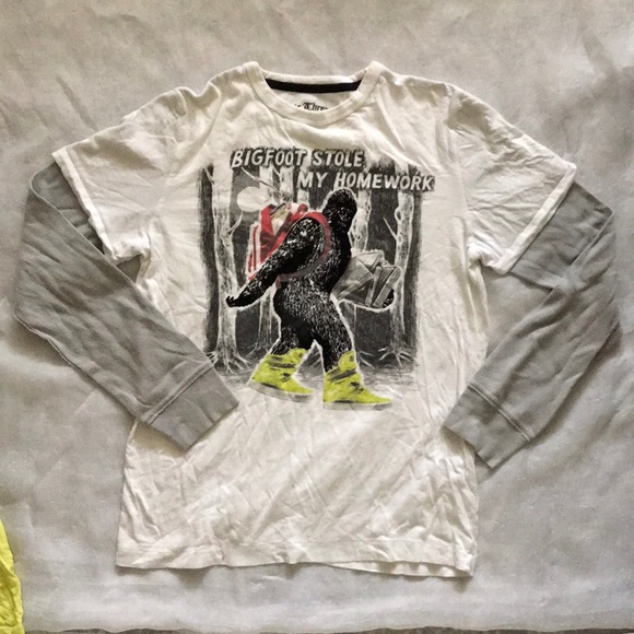 Bundle of 7 boys shirts SALE - Picture 3 of 8